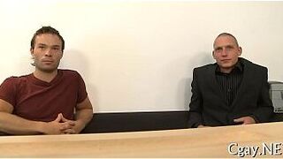 Минет для красивого гомосексуального ебаря - порно видео