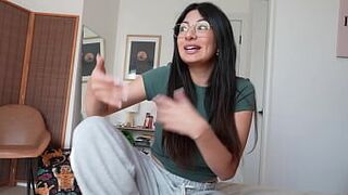 Случайно трахнул сводную сестру на похоронах дедушки - порно видео