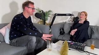 Рокко Сиффреди выставлен напоказ - порно видео