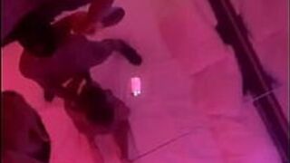 Зеркальная голова - порно видео