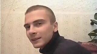 Втроем Бисексуалы в любительском видео - порно видео