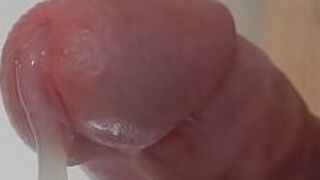 Подборка камшотов - лучшая демонстрация мужского оргазма - порно видео